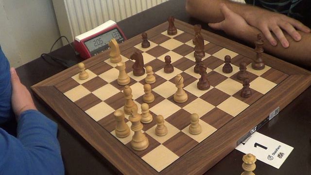 GM Fridman Daniel - NM Stepins Edgars, Blitz chess, Slav defence смотреть онлайн