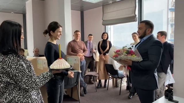 Поздравления с днем рождения в компании Building Group смотреть онлайн
