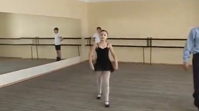 Уроки татарского танца - часть 4 смотреть онлайн