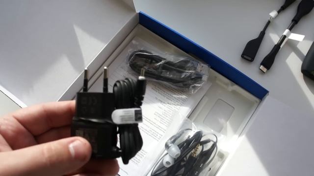 Распаковка Nokia N8 Silver Unboxing HD 1080 смотреть онлайн