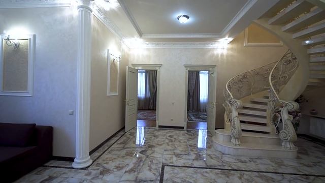 Коттедж с изысканной отделкой и мебелью в поселке Чистые Пруды на Киевском шоссе смотреть онлайн