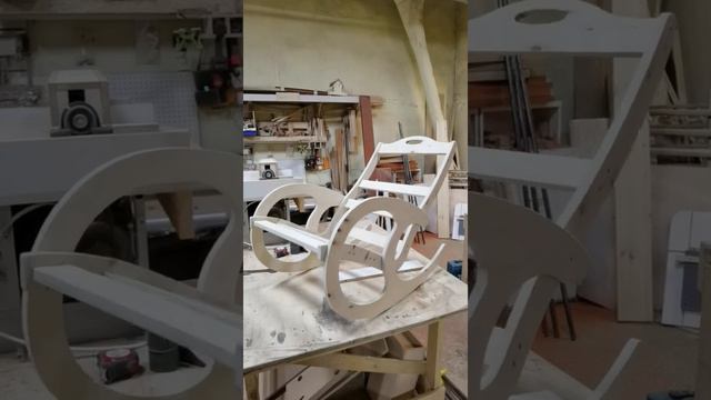 Кресло качалка #1 смотреть онлайн
