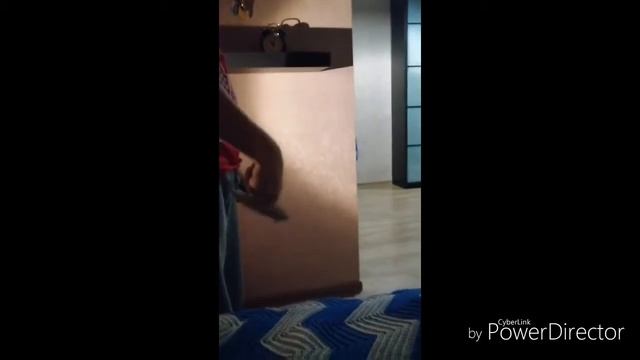 Делаю трюки деревянным ножом бабочкой! смотреть онлайн