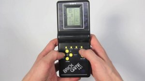 Играть в тетрис как в 90-е - Simba's Brick Game