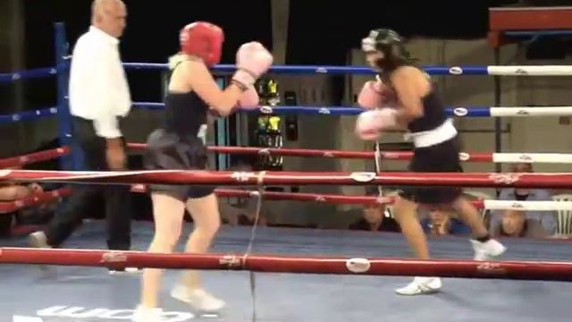 Betsy's Boxing 16.04.10 смотреть онлайн