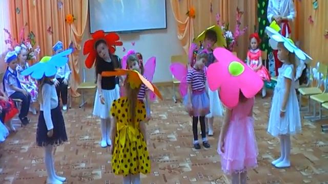 "Танец цветов" смотреть онлайн