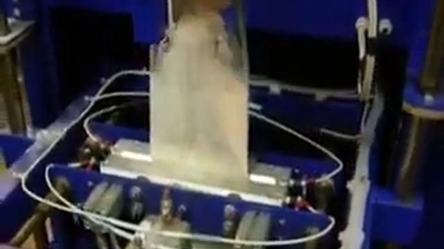 Пневматический фасовочный автомат со шнековым дозатором АF-35H смотреть онлайн