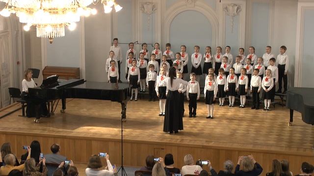 Хор 1 класса ДМШ им. С.М. Майкапара – Ефим Адлер «Тишина» – Детишник 08.03.2021 смотреть онлайн