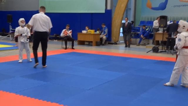 ??? (Шисоку-Каратэ, ака) - Екатерина ??? (Шисоку-Каратэ) смотреть онлайн