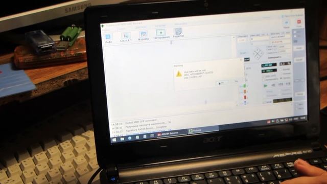 Обслуживание нетбука Acer Aspire One d257 с сюрпризом смотреть онлайн