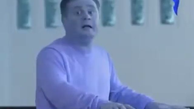 Суд / судья смеются... смотреть онлайн