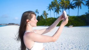 Выиграй INSTAX MINI LIPLAY/ Вика Блисс