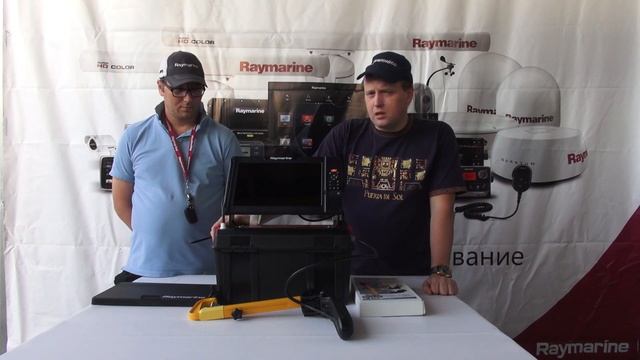 Raymarine Element. Часть 1. Установка на лодку эхолота Element 12 HV. смотреть онлайн
