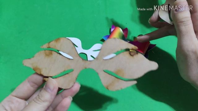 Канзаши бантики с помощью шаблонов "Трезубец" смотреть онлайн