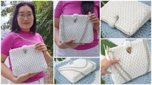 Видео Мастер-класс по вязанию сумки с узором Соты