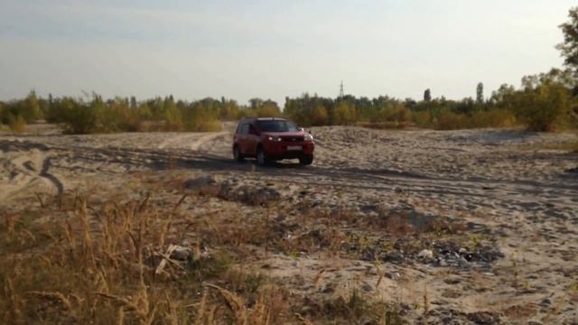 X-trail на песке. Воронеж 05.10.2015 смотреть онлайн