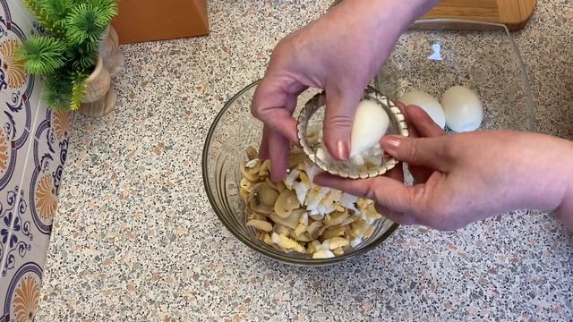 Вкусный салат за считанные минуты из простых продуктов смотреть онлайн