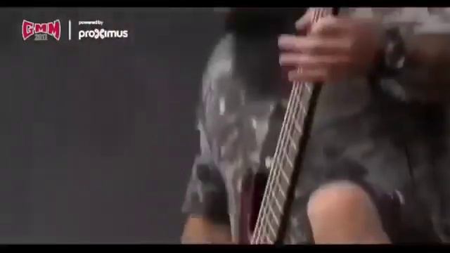 Max & Iggor Cavalera - Dictatorshit (Live at Graspop 2017) смотреть онлайн