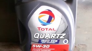 Замена масла и фильтра  Ситроен С5 2.0HDI