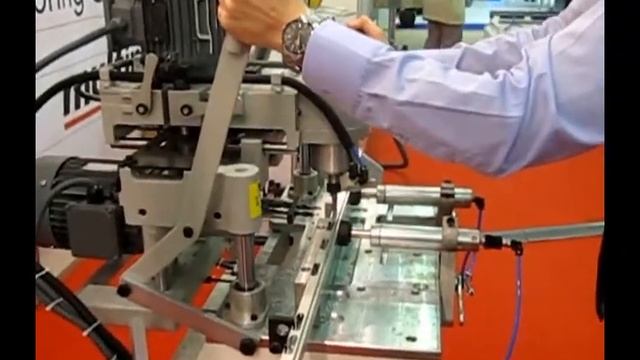 Специальное оборудование. Модель: Toskar Alumaster CR-12 смотреть онлайн