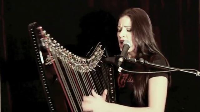 Lena Woods covers Life Must Go On - Alter Bridge смотреть онлайн