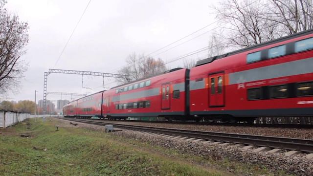 Электропоезд ЭШ2-004 "Аэроэкспресс" следует до аэропорта Шереметьево. смотреть онлайн