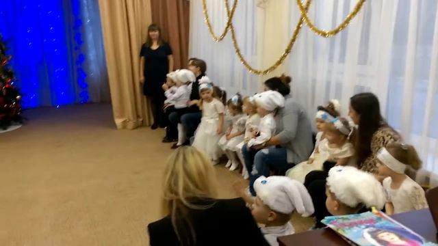 Новогодний праздник в детском саду 2015 смотреть онлайн