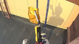 Обзор спусковых устройств РЕШЁТКА и ВОСЬМЁРКА / Промышленный альпинизм