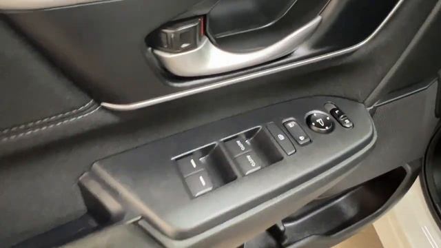 2020 Honda CR-V SPORT Tour смотреть онлайн