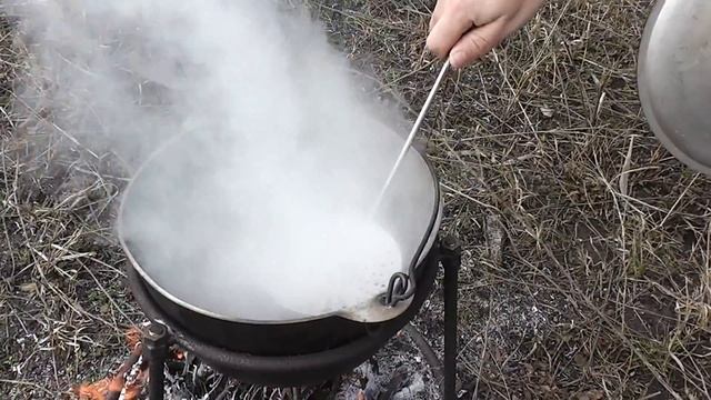 Шурпа в казане на костре.Лучший рецепт. смотреть онлайн