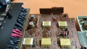 Золотой Калькулятор ,,Элка,, 50. Разбор на драгметаллы. Ищем КМ конденсаторы