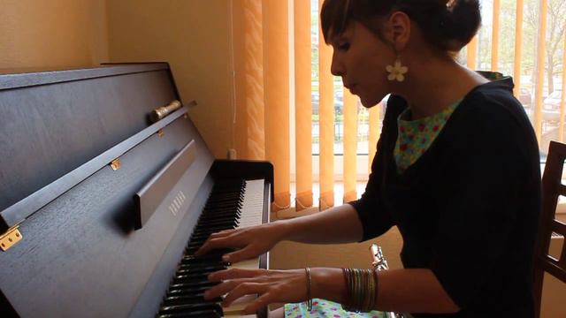 Nastya Maslova - Amazing Flutebox,Vocal, Piano different hands at the same time смотреть онлайн