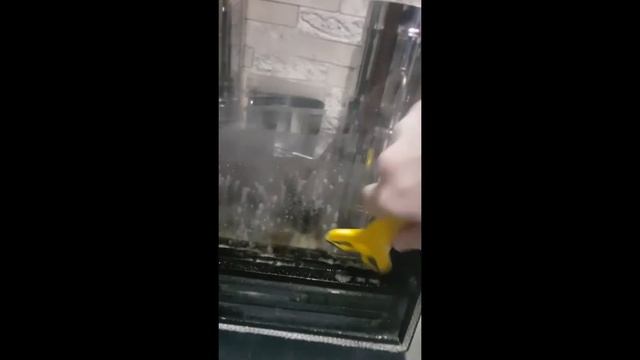Как почистить стекло камина или печи от сажи Чистка стекла печи смотреть онлайн