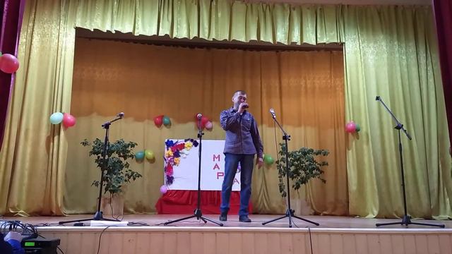 Поёт Харченко Александр. 06.03.2021 года. смотреть онлайн