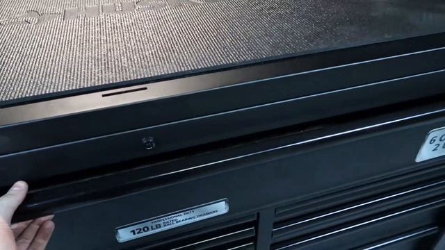 NEW TOOL BOX! HUSKY 80 INCH WITH HUTCH! смотреть онлайн