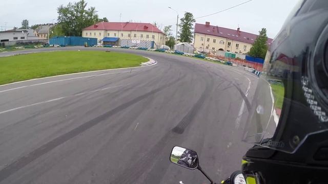Картодром Ижорец, Колпино. Honda VTR 250 смотреть онлайн