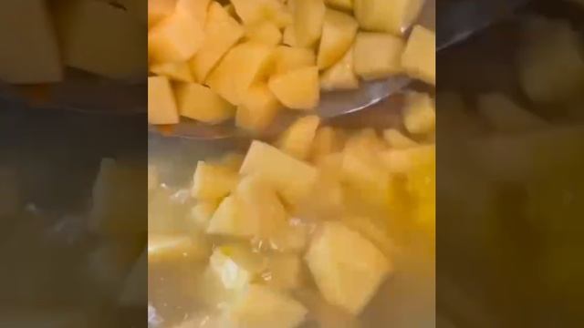 Куриный суп с галушками