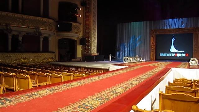 Daniil Gizatulin - fragment of rehearsal / Фестиваль "Платье города" смотреть онлайн