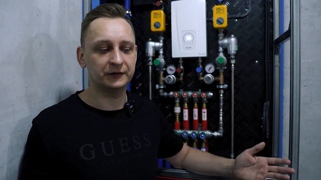 Электрика-сантехника! Инженерка в новостройке! смотреть онлайн