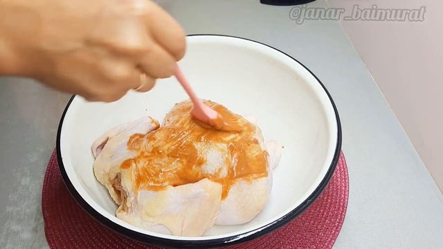 Пеште дайындалған Тауық. Целая Курица в духовке. смотреть онлайн