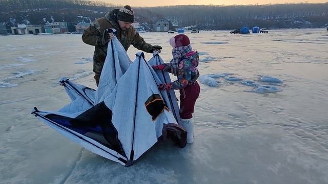 Рождественская рыбалка на море смотреть онлайн