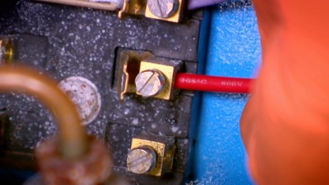 Mini Moke: How To Replace A Radiator And Fix Rust | Wheeler Dealers смотреть онлайн
