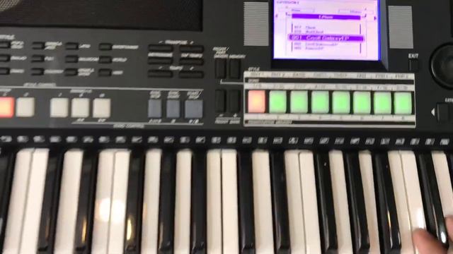 Organ Yamaha PSR-550 смотреть онлайн