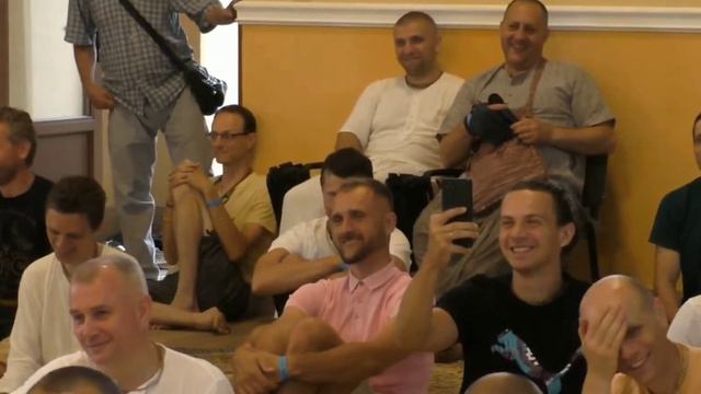 Когда вам говорят что только это правильно!? смотреть онлайн