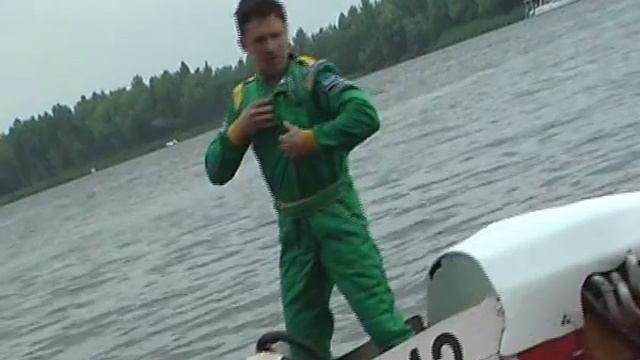 Черкассы 2011 - открытие сезона водно-моторных гонок. смотреть онлайн