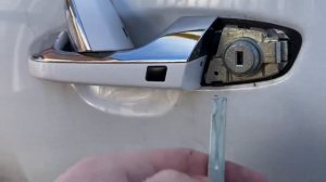 Как открыть киа спортейдж (Kia sportage) если сел аккумулятор