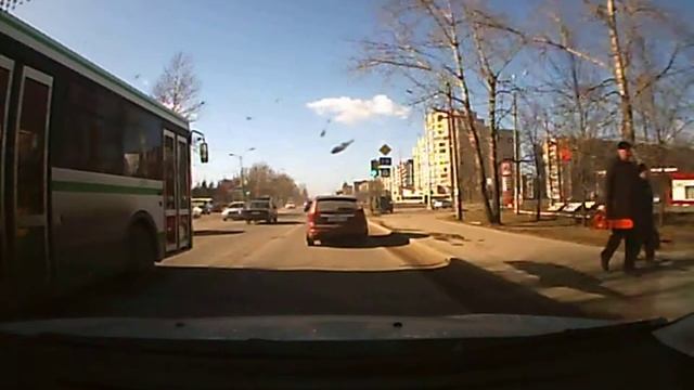 полезли мопедисты.... смотреть онлайн