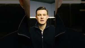 успей запрыгнуть в последни вагон