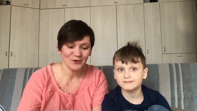 Андрей Кутерницкий. История о грустной собаке и удивлённой лошади смотреть онлайн