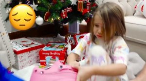 Катя и Макс их подарки на Рождество